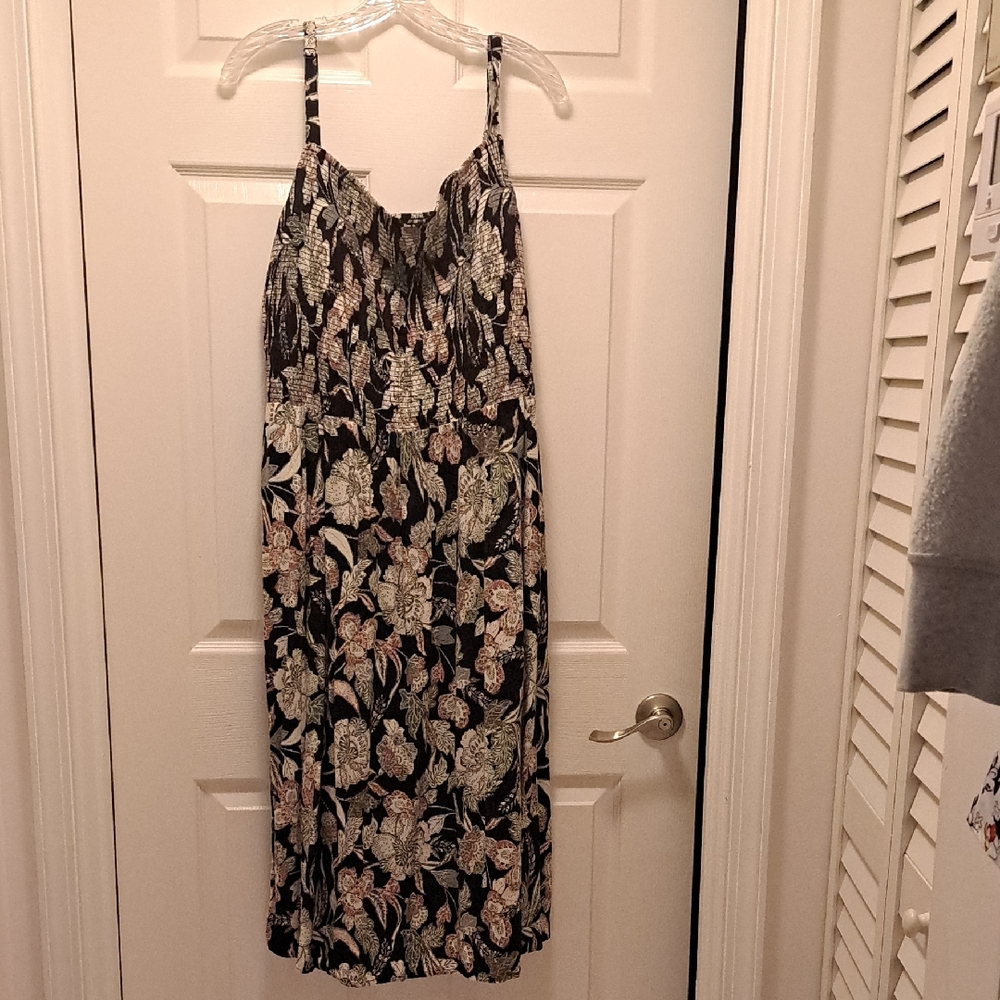 Old Navy Floral Print Dress - Black and Cream
